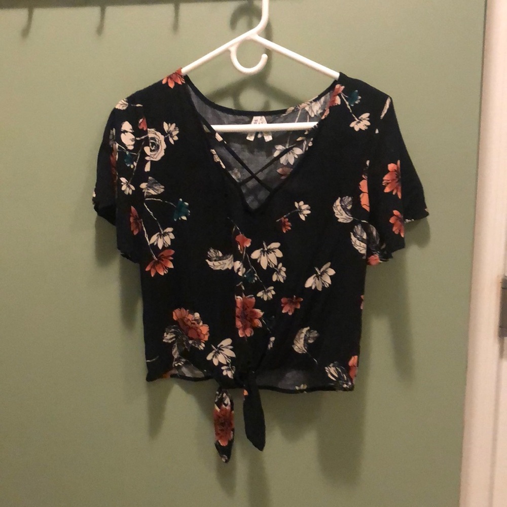 Black and Orange Short Sleeve Tie Front Crop Blouse